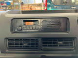 AM/FMラジオが付いています