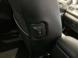 後部座席用のシートヒーターを装備してます☆