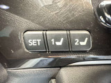 【運転席ポジションメモリー付パワーシート】ワンタッチで記憶させていたシートの前後・リクライニングはもちろん、シートリフターも備えます☆快適なドライブをお楽しみ下さい♪