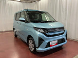 スライドドアなので、狭い場所でも荷物を持っていても、スムーズな乗り降りができます。