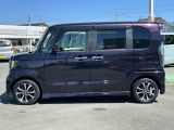 お車をお探しのお客様、ご購入までの流れや疑問点など一つ一つ丁寧にご説明させていただきます。 お客様にご納得頂ける一台を一緒にお探しさせて頂ますので、当店へお越しください。