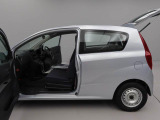 愛知ダイハツではお車をご購入頂いた後が本当のお付き合いのスタートだと思っています。 ですので定期点検や車検もお得なパックをご用意してお客様に頼りにされるダイハツディーラーを目指しています☆