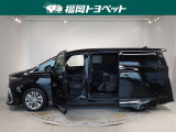 両側パワースライドドア付きだから、狭い駐車スペースなどでの 乗り降りラクラク!小さなお子さまのいるご家庭には嬉しい装備。