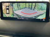 【360&deg;ビューモニター】専用のカメラにより、上から見下ろしたような視点で360度クルマの周囲を確認することができます☆死角部分も確認しやすく、狭い場所での切り返しや駐車もスムーズに行えます。