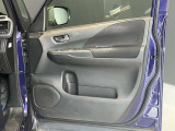 運転席ドアの内張☆パワーウィンドウです♪