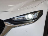 【LEDヘッドライト】省電力で長寿命の明るく運転しやすいLEDヘッドランプです。明るく照らすので暗い夜道からお客様を守ってくれます。お近くの広島マツダまでお越しください。