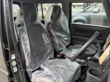 当店では、販売車両は納車前に1台1台心を込めて仕上げ作業を行って納車いたします!ご満足感を感じて頂けるよう、仕上げ作業・徹底清掃を実施致します!!
