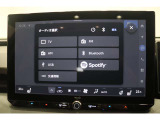【ディスプレイオーディオ】スマートフォンを接続して様々な機能をご利用いただけます。 フルセグ/Bluetooth/USB/全周囲カメラ