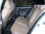 L-TEXシート。高級感ある内装で運転をより快適にします。