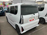 中古車をお選びいただく際に気になる走行距離や修復歴などに加えてキズ・凹みの有無・状態や消耗品の交換、今までの整備状況が &ldquo;ダイハツ認定中古車カルテ&rdquo;でわかります。