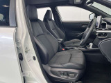 車を運転する際には運転席の存在は欠かせません。しっかりとチェックしたいポイントですね。
