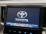 【純正ナビ】人気のアルパインナビを装備しております。ナビの使いやすさはもちろん、オーディオ機能も充実!キャンプや旅行はもちろん、通勤や買い物など普段のドライブも楽しくなるはず♪