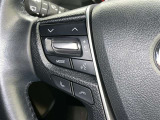 ステアリングスイッチ装備!運転しながら手元でオーディオの操作などができます。