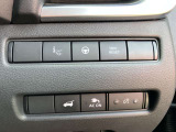 オートバックドアは運転席のスイッチでも開閉可能です。