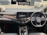 運転席まわりです。細かいオプションなど、気になるところがあればお気軽にメールやお電話等でお問合せください。