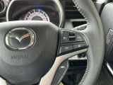 レーダークルーズ機能で前方の車両に一定の距離を開けて追従し、ブレーキも自動でかかります。