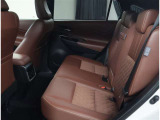 トヨタの安心「トヨタ認定中古車」!![安心1]「まるごとクリーニング」でキレイで気持ちいい![安心2]「車両検査証明証」でクルマの状態がひと目でわかる![安心3]「ロングラン保証」で買ってからも安心!