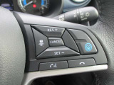 話題の運転支援装置プロパイロットが搭載されてます。アクセル、ブレーキ、ハンドルの操作をクルマがアシストしてくれます。