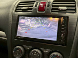 【バックカメラ】運転席から画面上で安全確認ができます。駐車が苦手な方にもオススメな便利機能です。