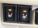 【シートヒーター】寒い日に重宝するシートヒーター!エアコンより早く温まってくれるので寒がりの人も安心ですね♪エアコンの温風は乾燥するから苦手、という方にもをおすすめです。