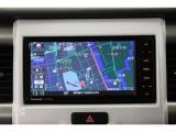 パナソニック製ナビ(CN-RZ743W)を装備しています。