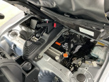 技術が詰まったエンジンルームもご覧の通りピカピカにクリーニング済みです。