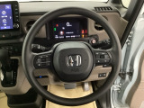 運転席周りも、雰囲気がいいでしょう。