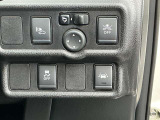 各種操作スイッチ