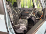 運転席シート廻りは使用感も少なく、良好な状態となっています。丁寧に使われていたことがよくわかりますね。