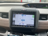 9インチの大きなモニターの純正ナビが装着済です。フルセグTVも視聴可能です。