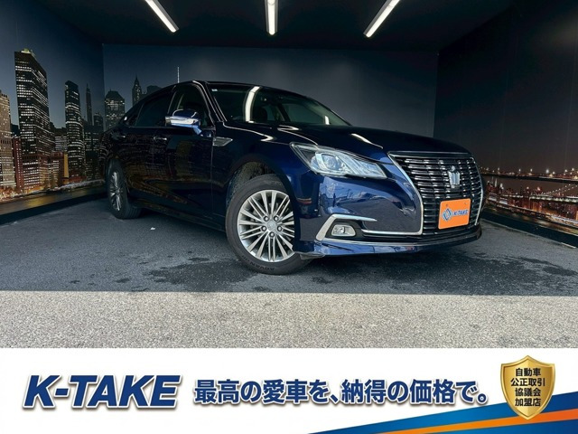 クラウンハイブリッド 2.5 ロイヤルサルーン Four 4WD(後期型)(4WD)(メーカーSDナビ)(クルーズコ
