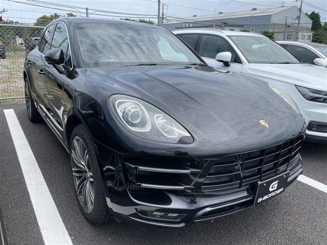 マカン ターボ PDK 4WD 禁煙車 レッドレザーシート サンルーフ
