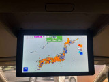 【フリップダウンモニター】付き☆後部座席に座りながら大画面でTVやDVDをお楽しみいただけます♪