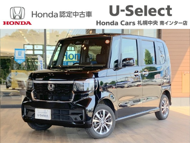 N-BOXカスタム  カスタム 660 4WD