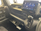 【 オートエアコン 】車内温度を感知して自動で温度調整をしてくれるのでいつでも快適な車内空間を創り上げます!