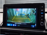 【バックカメラ】後退時も安心。リバース連動で画面が切り替わるのでとっても便利。