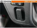ショッピングフックにバック等の持ち手を掛けておけば、運転中に倒れたり落ちたりが気にならないので、運転に集中できますね!