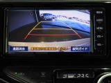 バックガイドモニターで、後方を確認しながら安心して駐車することができます。運転初心者も熟練者も必須の機能ですよ!