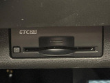 【ETC】高速道路の料金所をストレスなく通過!話題のスポットやサービスエリアに多い「スマートIC」利用時は必須のアイテムです。当店でセットアップを実施、ご納車当日からすぐにご利用いただけます!