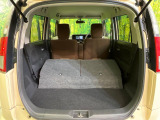 普段のお買い物や通勤、送迎等に十分な荷室スペースを確保しております。セカンドシートを倒すと、大きな荷物の積載も可能です♪