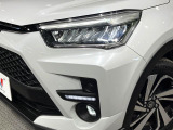 【シーケンシャルターンランプ付きLEDヘッドライト】人気の『流れるウィンカー』付きのLEDヘッドライトを装備♪高級感はもちろん、点灯時は存在感たっぷりで他車からも認識されやすく安心です。