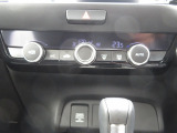 【オートエアコン】お好みの温度をセットするだけで、春夏秋冬、一年を通して快適にお過ごしいただけます♪エアコンの風量などを自動でコントロールしてくれます♪
