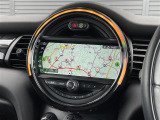 ◆LIBERALAは、輸入車選びの新たなスタイルを提案するインポート・セレクト・ブランドです。オーナー様となる方がクルマから直接感じる感性を第一にした、最良の一台との出会いをコーディネートいたします。