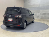 お車をご購入時のみご入会頂ける「メンテナンスパスポートUプラン」がございます。定期点検と次回車検整備費用を前払い頂くことでお得に整備をお受け頂けます。