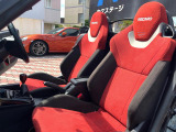 ドライバーによって運転しやすいポジションは異なり、あの車はどうなのか不安なこともありますよね。気になるお車は店頭で乗り込んでご確認いただけます♪