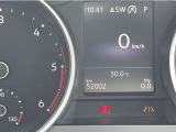弊社新車拠点からの下取り入庫ワンオーナー車です。弊社整備工場にて車検整備を行ったうえで認定中古車保証を付帯しご納車いたしますのでご安心ください。