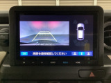 バックでの車庫入れも安心です! リアカメラが付いているバックモニター付のナビを装備しております。操作線もついており距離感も画面から確認できます。
