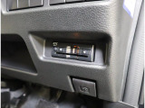 ETC車載器付き☆ セットアップ作業もご依頼いただければご納車までに行います!納車当日から有料道路をご利用いただけます♪