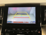 バックカメラも装備され運転をサポ-ト致します。駐車が苦手な方でも後ろが見えますので心配ございません!一度使ったら手放せません。