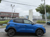 当社の納車前点検・サービスの内容は、車検点検・法定12ヶ月定期点検・油脂類の点検及び交換・バッテリーの点検及び交換等を行い、良好な状態にてご納車させていただきます。